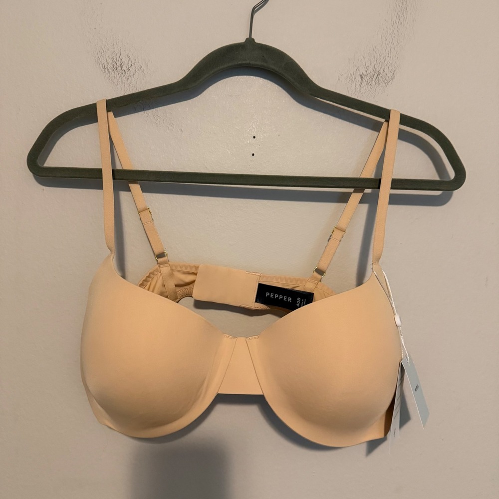NWT Pepper Cameo Balconette Lift Up Bra Buff 40B feminine classic bridal casual